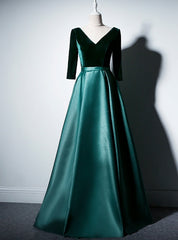 Green Satin Velvet Long Sleeve V-neck prom Dress