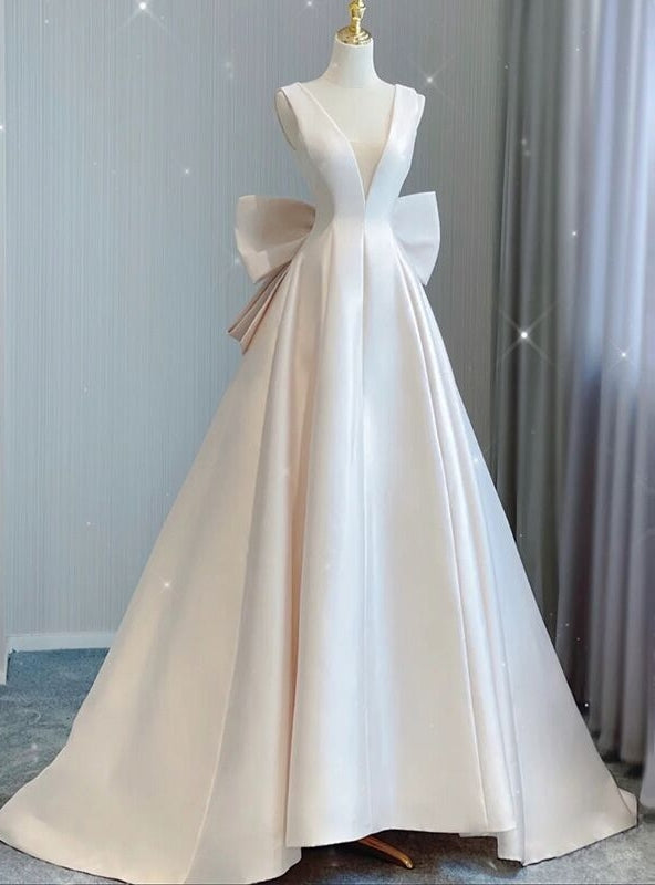 Ivory Satin V-neck Backless Bow Wedding Dress