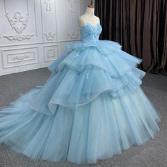 Quinceanera Dress Romantic Princess Sleeveless Quinceanera Dresses Ruffle Strapless Sequins Ball Gown