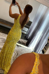 Sparkly Yellow Mermaid Lace Long Prom Dress with Beading