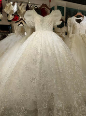 White Tulle V-neck Puff Sleeve Pearls Wedding Dress