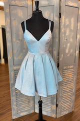 Cute V-Neck Short Prom Dresses, A-Line Homecoming Dresses