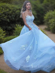 A-Line/Princess Bateau Sweep Train Tulle Prom Dresses With Appliques Lace