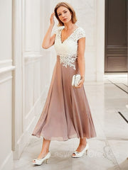 A-Line/Princess V-neck Tea-Length Chiffon Mother of the Bride Dresses With Lace Applique