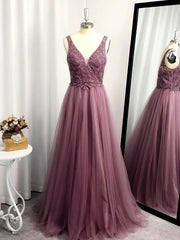 A-line V-neck Appliques Lace Floor-Length Tulle Dress