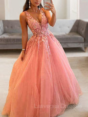 Ball Gown V-neck Floor-Length Tulle Prom Dresses With Appliques Lace