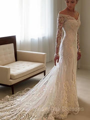 Sheath/Column Off-the-Shoulder Court Train Lace Wedding Dresses With Appliques Lace