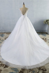 Strapless Lace Appliques Ball Gown Wedding Dresses Sleeveless Bridal Gowns with Sweep Train