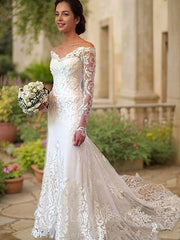 Trumpet/Mermaid Off-the-Shoulder Court Train Lace Wedding Dresses With Appliques Lace