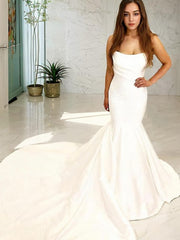 Trumpet/Mermaid Strapless Court Train Satin Wedding Dresses