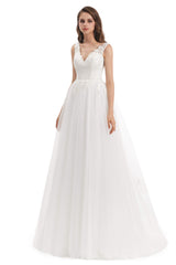 Tulle V-neck Appliques Wedding Dresses